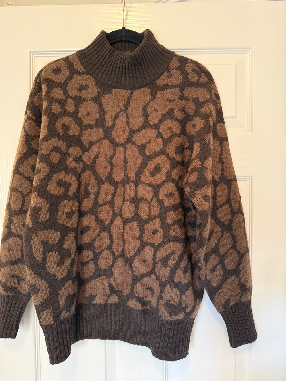 Ariat women’s Brown Animal-Print Turtleneck Sweater